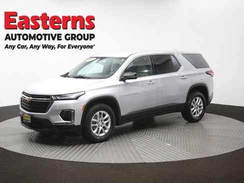Used 2022 Chevrolet Traverse LS AWD/4WD image 56