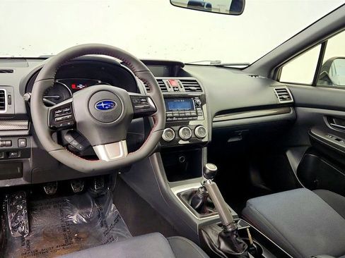 Used 2015 Subaru WRX image 11