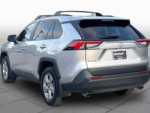 Used 2025 Toyota RAV4 LE AWD/4WD image 12
