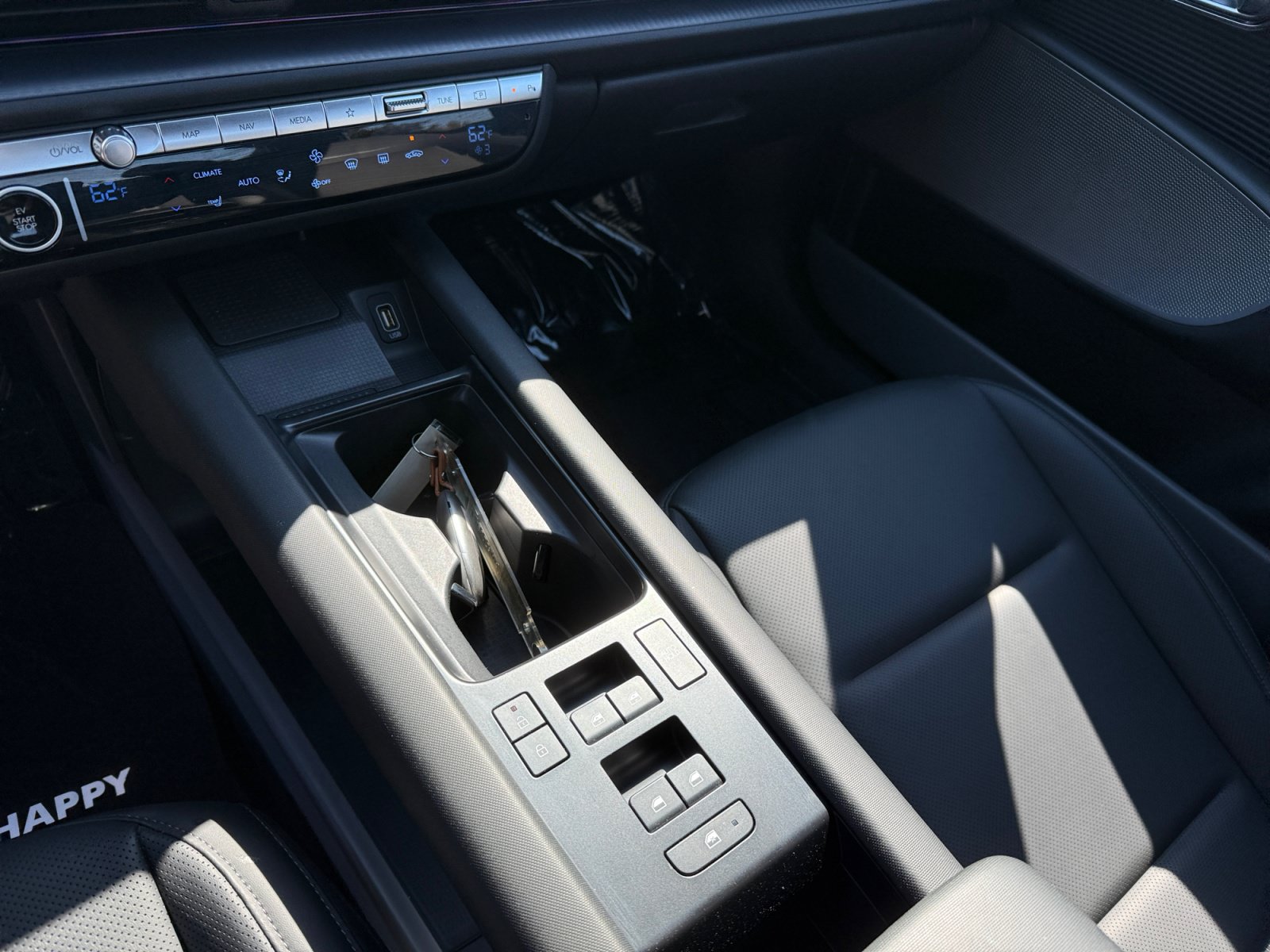Certified 2025 Hyundai Ioniq 6 SEL RWD image 13