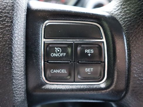 Used 2017 Dodge Journey SE w/ Flexible Seating Group image 34