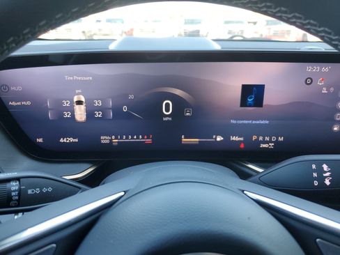 New 2025 Buick Envision Avenir image 23