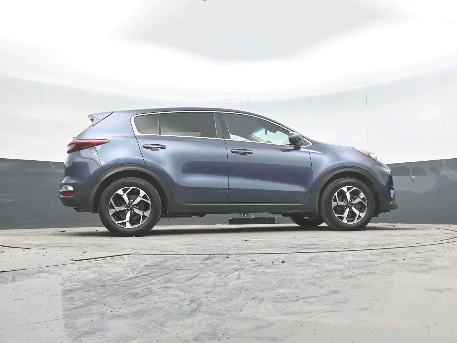 Used 2020 Kia Sportage LX FWD image 29