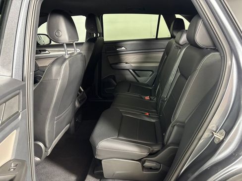 Used 2022 Volkswagen Atlas Cross Sport SE AWD/4WD image 24