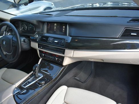 Used 2015 BMW 550i Sedan image 13