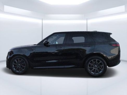 Used 2024 Land Rover Range Rover Sport Dynamic SE AWD/4WD image 6
