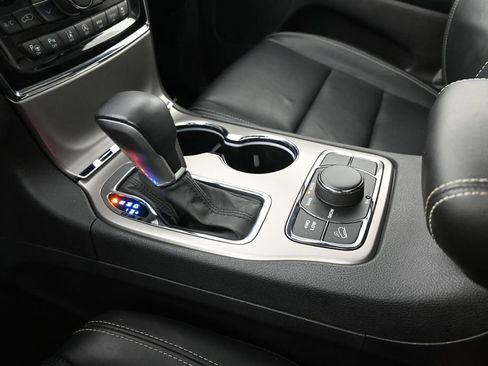 Used 2021 Jeep Grand Cherokee Limited w/ Quick Order Package 28K 80th AWD/4WD image 32