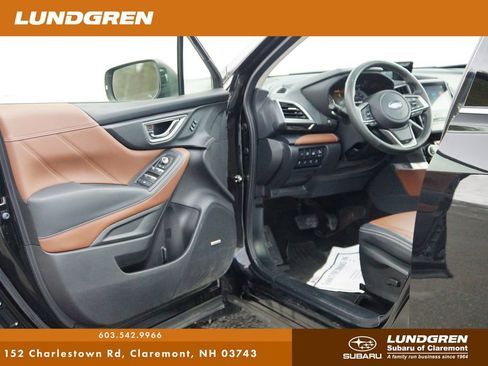 Used 2024 Subaru Forester Touring AWD/4WD image 10