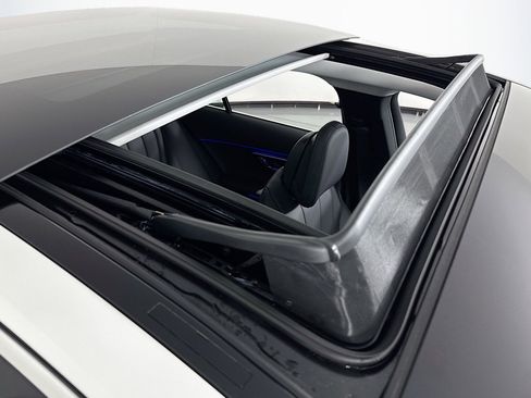 Used 2026 Mercedes-Benz E 350 Sedan image 22