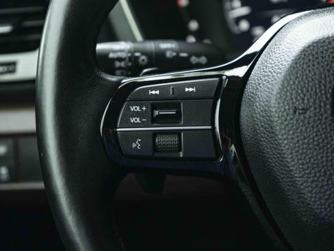 Used 2024 Honda Pilot Elite image 20