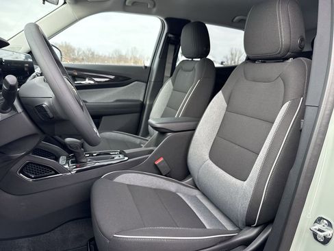 New 2026 Chevrolet TrailBlazer LT w/ Driver Confidence Package FWD image 13