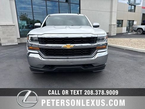 Used 2017 Chevrolet Silverado 1500 LT AWD/4WD image 9