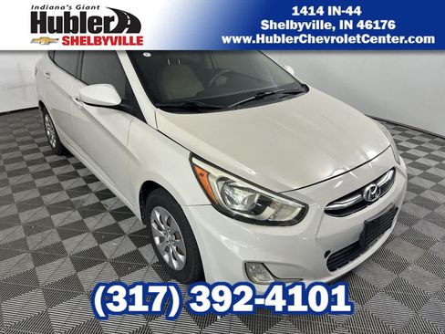 Used 2016 Hyundai Accent SE FWD image 1
