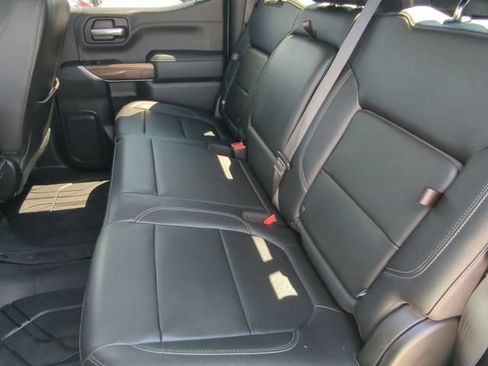 Used 2019 Chevrolet Silverado 1500 LT Trail Boss AWD/4WD image 21