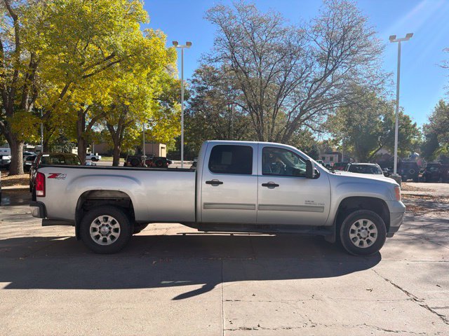 Used 2012 GMC Sierra 3500 SLE w/ Suspension Package, Off-Road AWD/4WD image 6