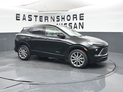 Used 2024 Buick Encore GX Avenir w/ Avenir Convenience Package image 7