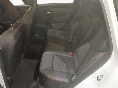 Used 2026 Nissan Rogue SV AWD/4WD image 13