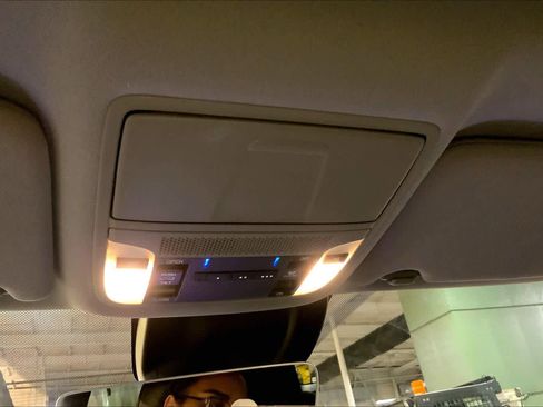 Used 2018 Acura MDX SH-AWD image 34