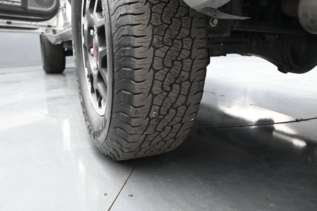 Used 2025 Toyota Tacoma TRD Off-Road AWD/4WD image 28