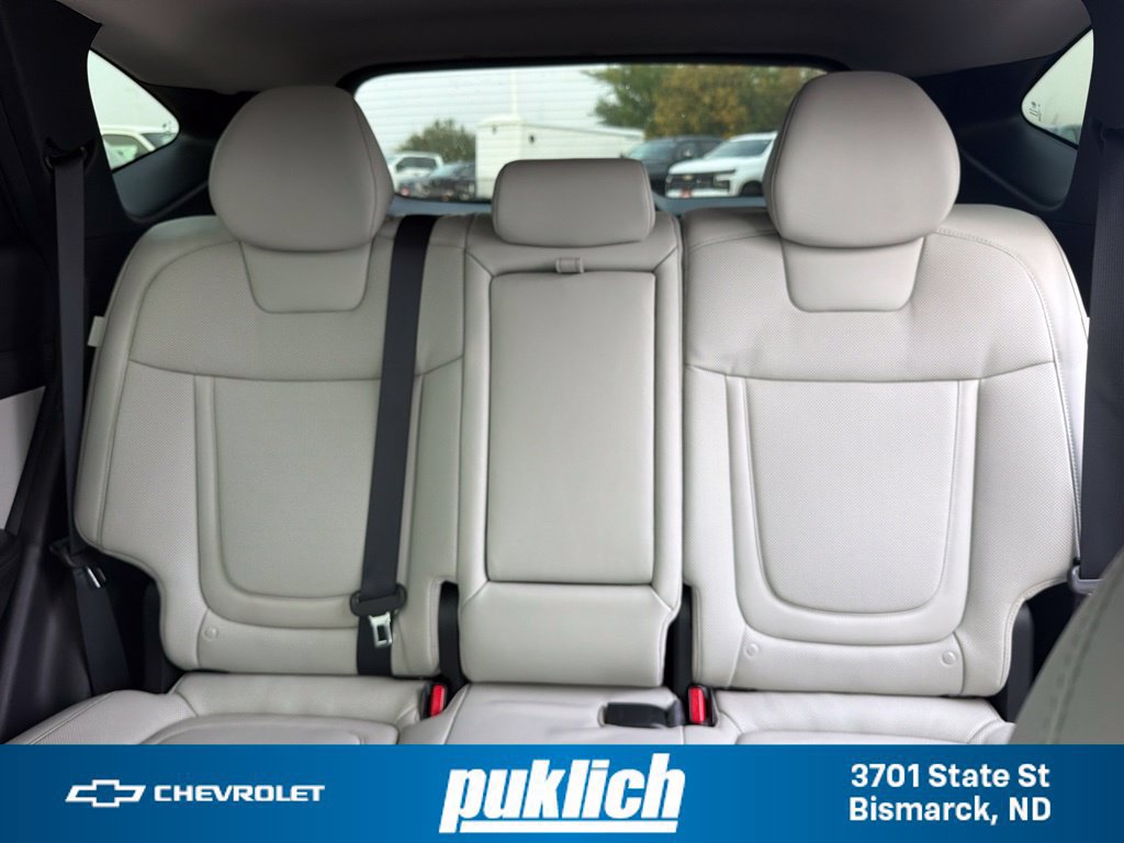 Used 2025 Hyundai Tucson Limited AWD/4WD image 26