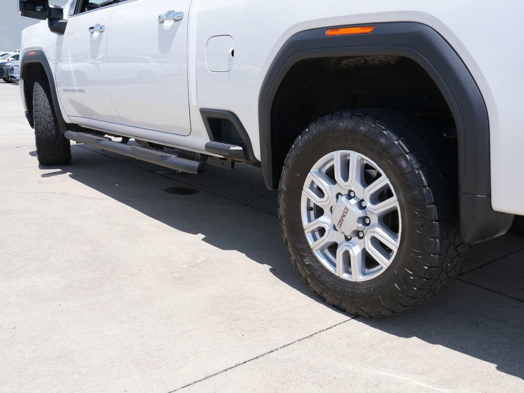 Used 2023 GMC Sierra 2500 SLT w/ SLT Convenience Package AWD/4WD image 9