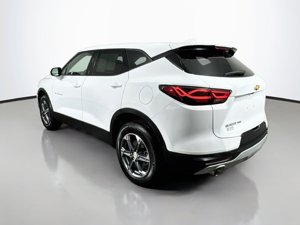 Used 2024 Chevrolet Blazer LT w/ Driver Confidence Package AWD/4WD image 6