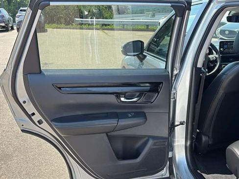 Used 2025 Honda CR-V EX-L image 21