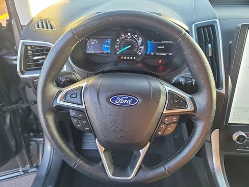 Used 2024 Ford Edge SEL w/ Convenience Package image 24
