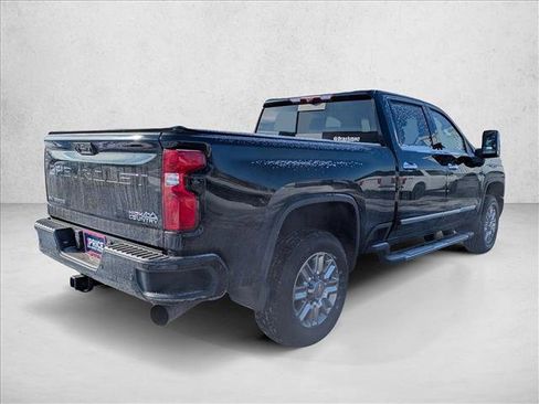 Used 2024 Chevrolet Silverado 2500 High Country w/ High Country Premium Package image 5