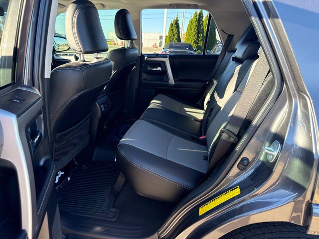 Used 2021 Toyota 4Runner SR5 Premium w/ Moonroof Package AWD/4WD image 11