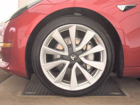 Used 2018 Tesla Model 3 Long Range AWD/4WD image 14