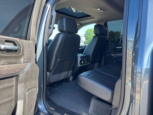 Used 2020 Chevrolet Silverado 3500 LTZ w/ LTZ Plus Package AWD/4WD image 28