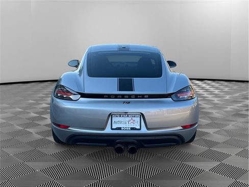 Used 2017 Porsche 718 Cayman RWD image 5
