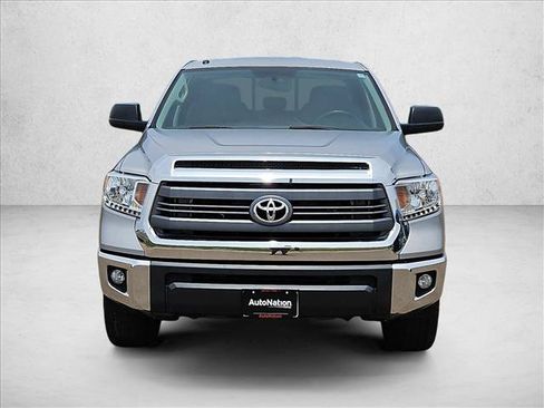 Used 2014 Toyota Tundra SR5 RWD image 2