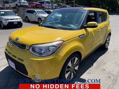 Used 2015 Kia Soul ! w/ Sun & Sound Package FWD image 1