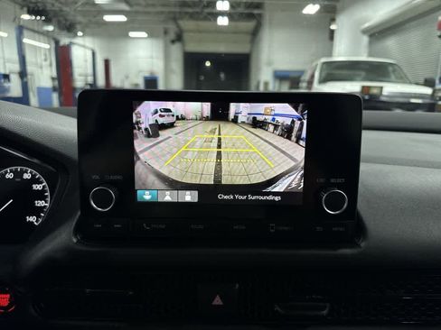 Certified 2023 Honda HR-V LX image 23