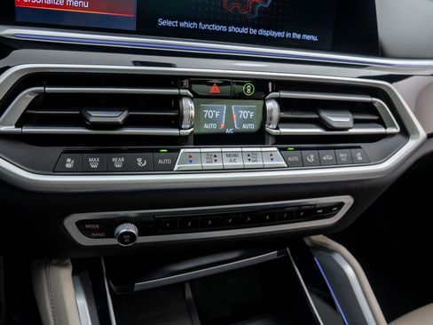 Certified 2022 BMW X6 M50i w/ Executive Package image 29