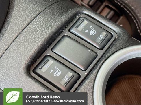 Used 2012 Nissan 370Z Touring RWD image 21