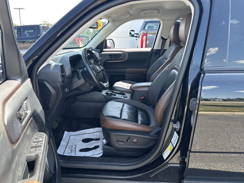 Used 2022 Ford Bronco Sport Outer Banks w/ Tech Package AWD/4WD image 5