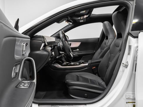 Used 2020 Mercedes-Benz CLA 45 AMG 4MATIC image 5