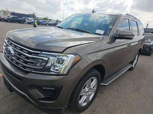 Used 2019 Ford Expedition XLT w/ Equipment Group 202A RWD image 1