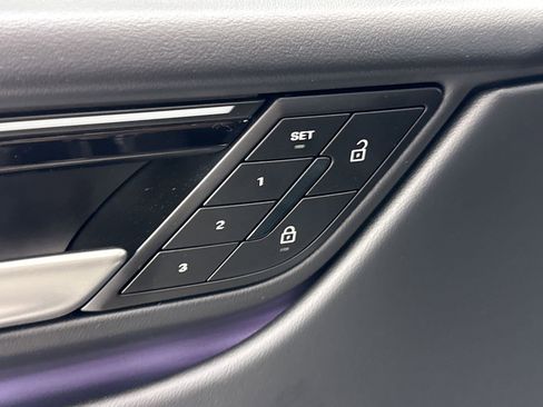 Used 2024 Porsche Macan 4 Electric image 12