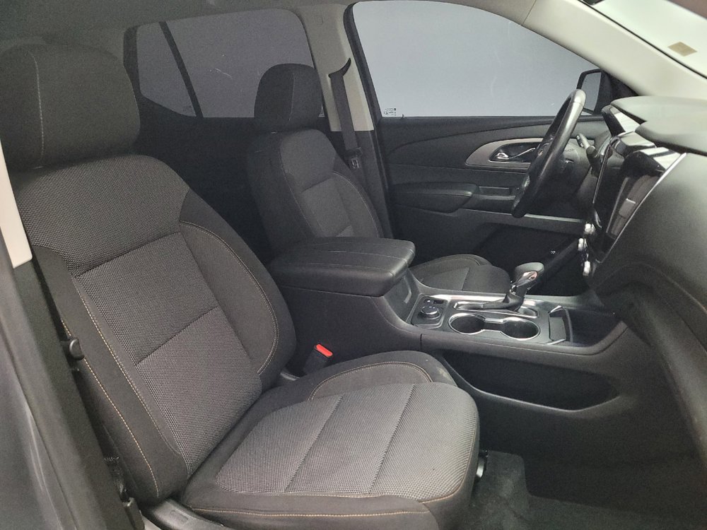 Used 2021 Chevrolet Traverse LT FWD image 21