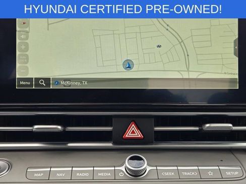 Used 2025 Hyundai Elantra SEL FWD image 16