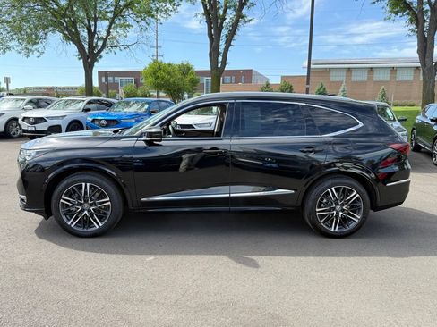 Certified 2026 Acura MDX w/ Advance Package AWD/4WD image 9