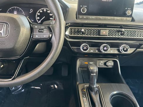 Certified 2024 Honda Civic LX image 27