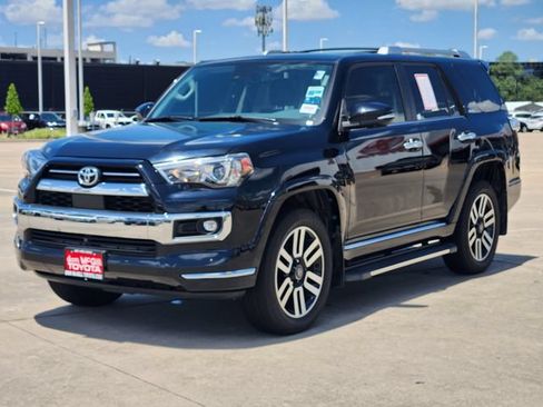Certified 2024 Toyota 4Runner Limited AWD/4WD image 3
