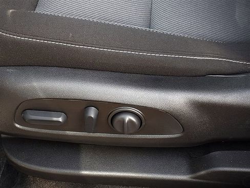 New 2026 Chevrolet Blazer LT w/ Convenience Package image 5