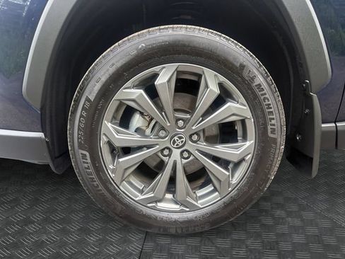 Used 2024 Toyota RAV4 XLE Premium w/ Weather Package AWD/4WD image 14