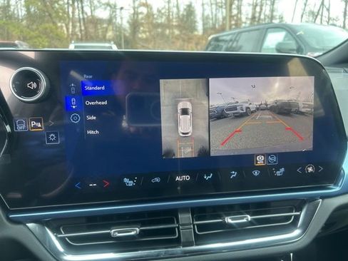 New 2026 Chevrolet Equinox EV LT AWD/4WD image 22